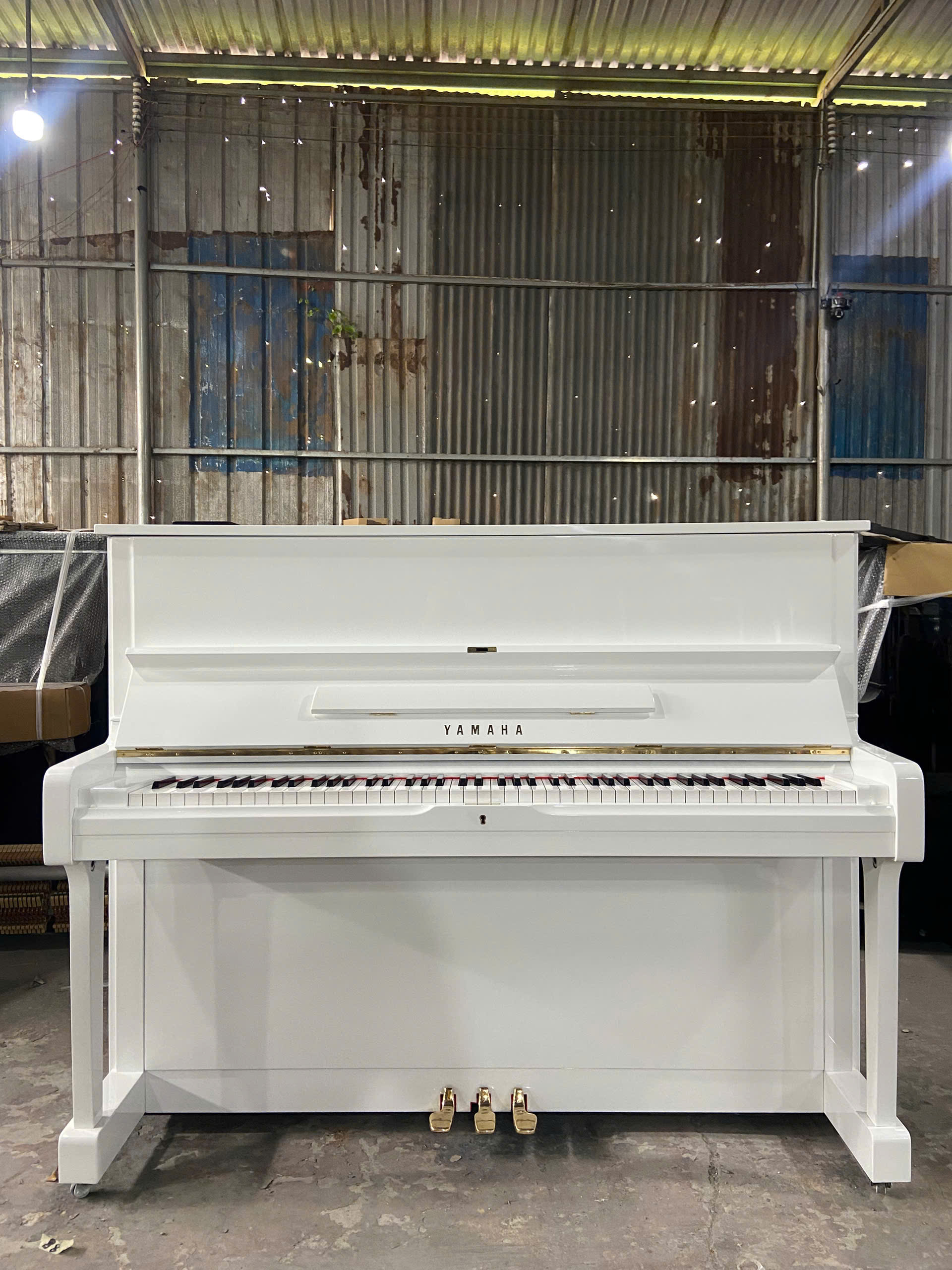Piano Yamaha U1G