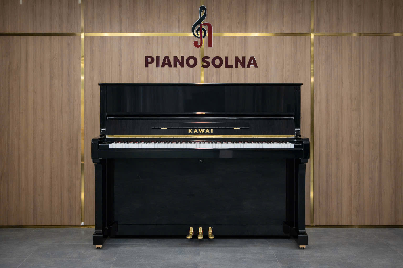 Piano Kawai BL61.