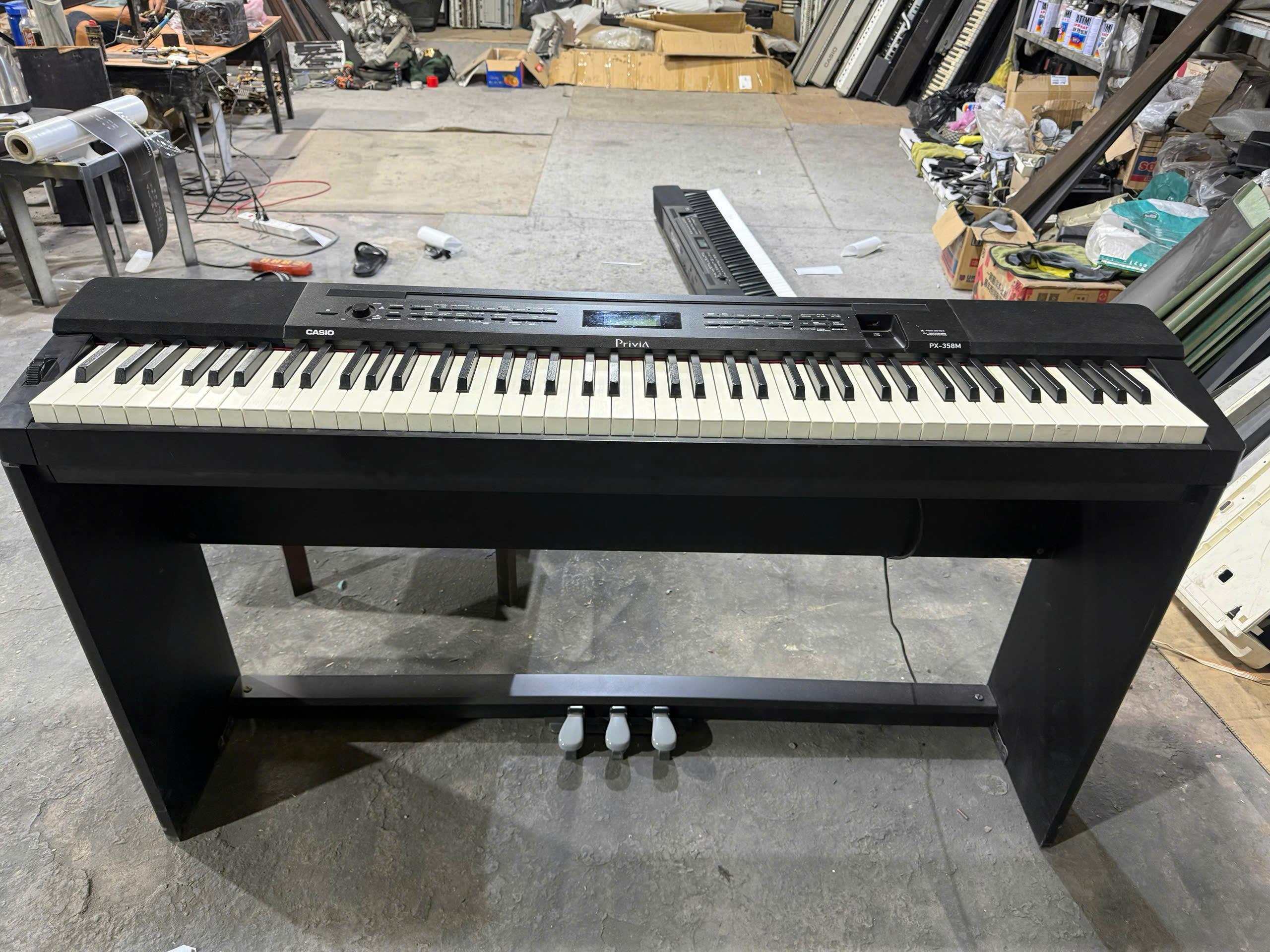 Piano casio px 358