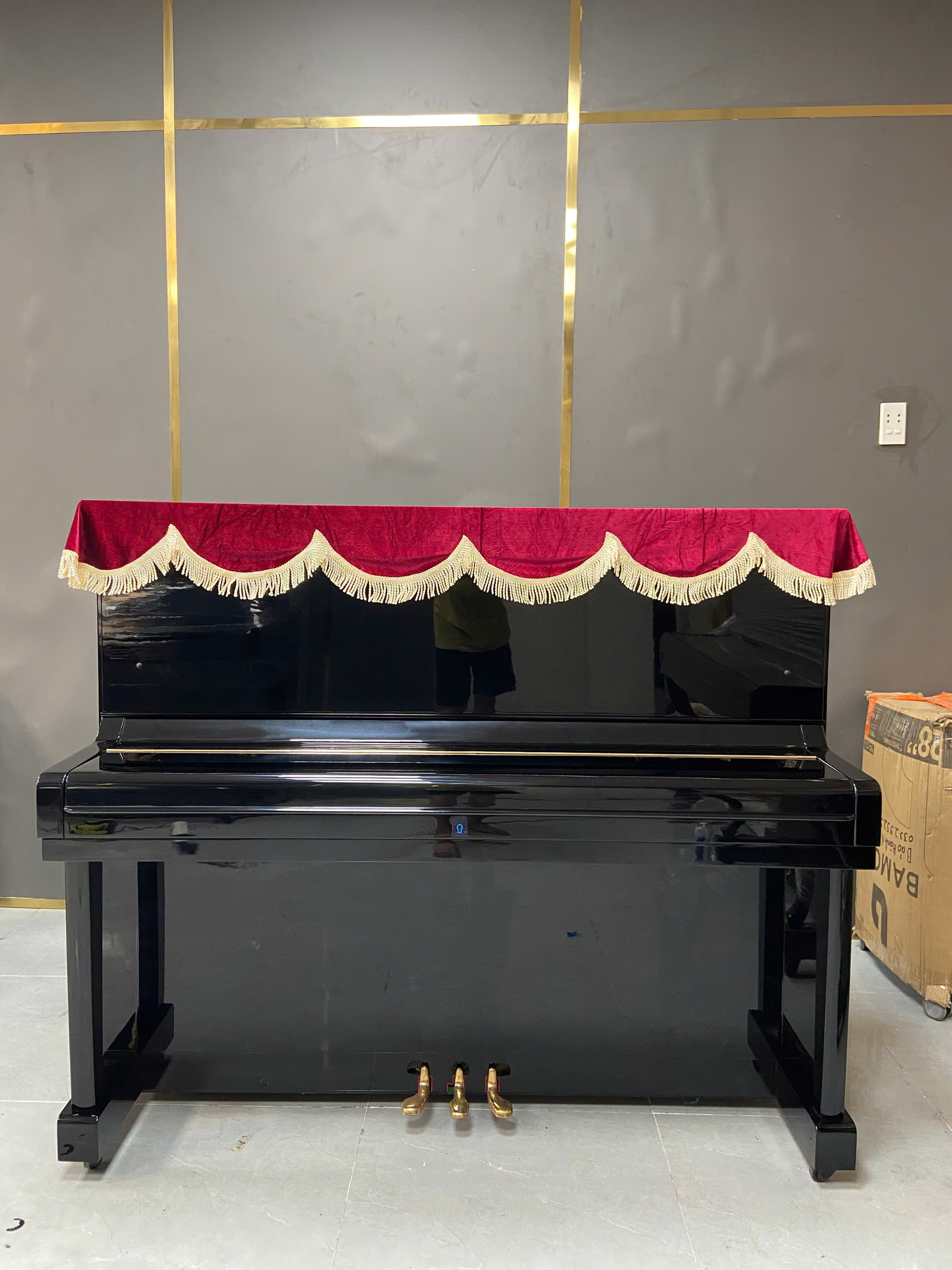 Piano Cơ Miki