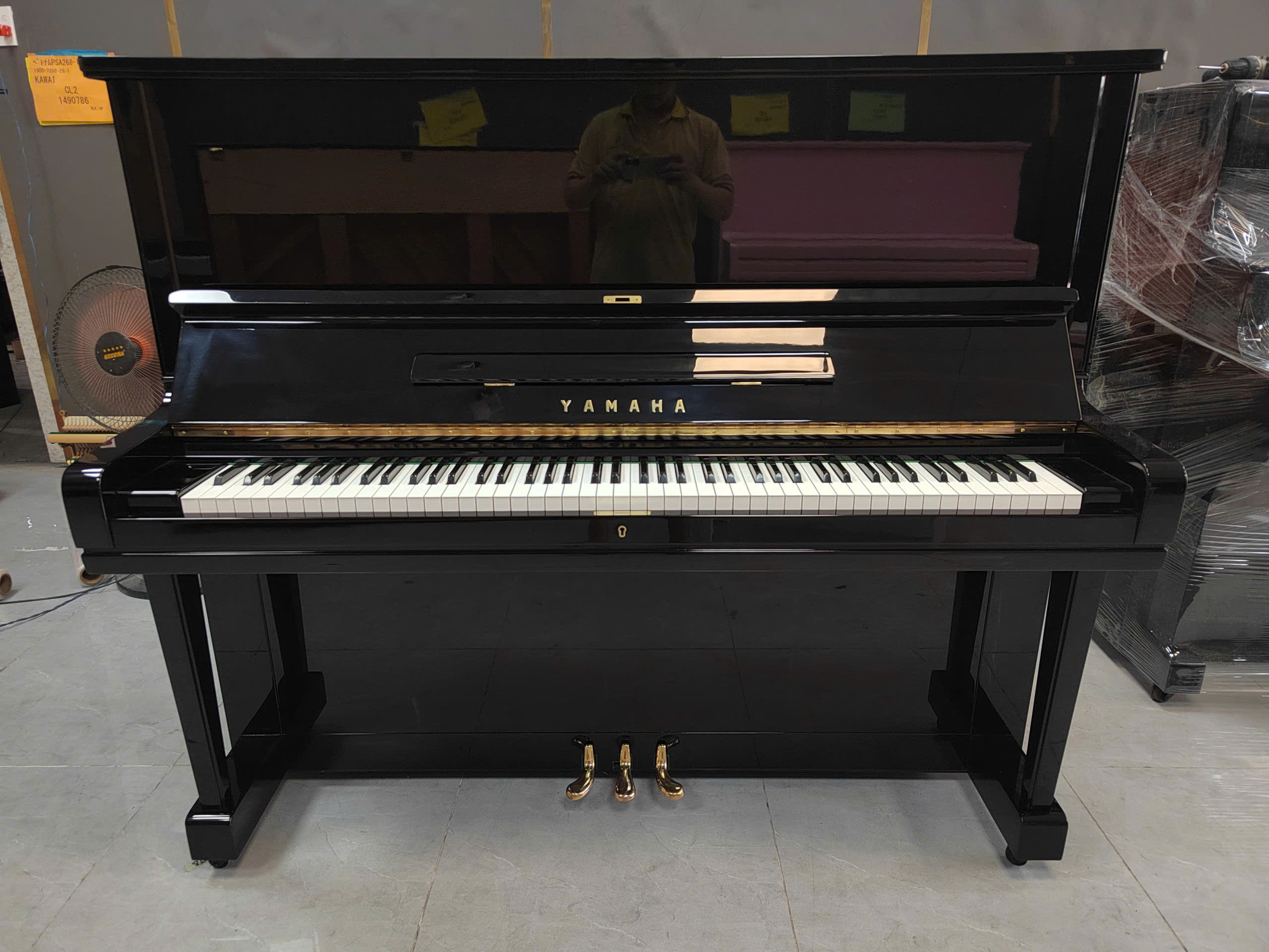 Piano Yamaha U2G