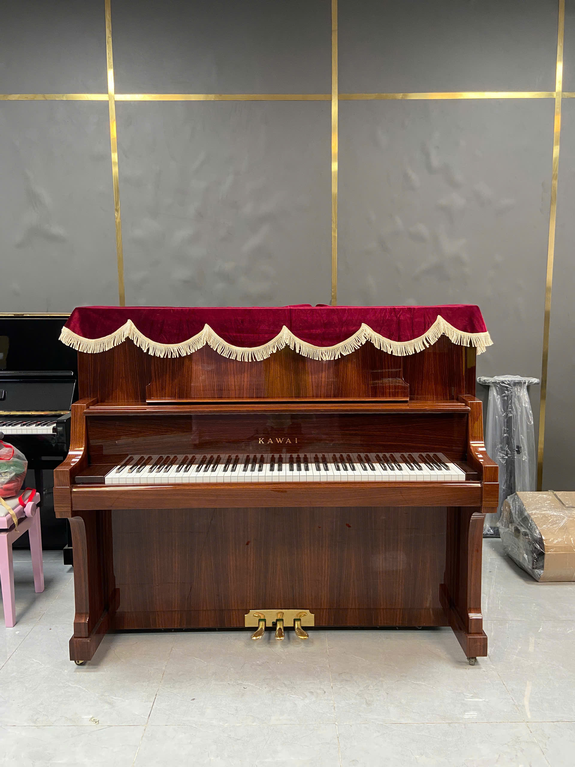 Piano Kawai KL-901