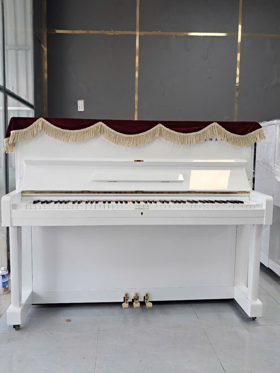 PIANO YAMAHA U1D Polish White