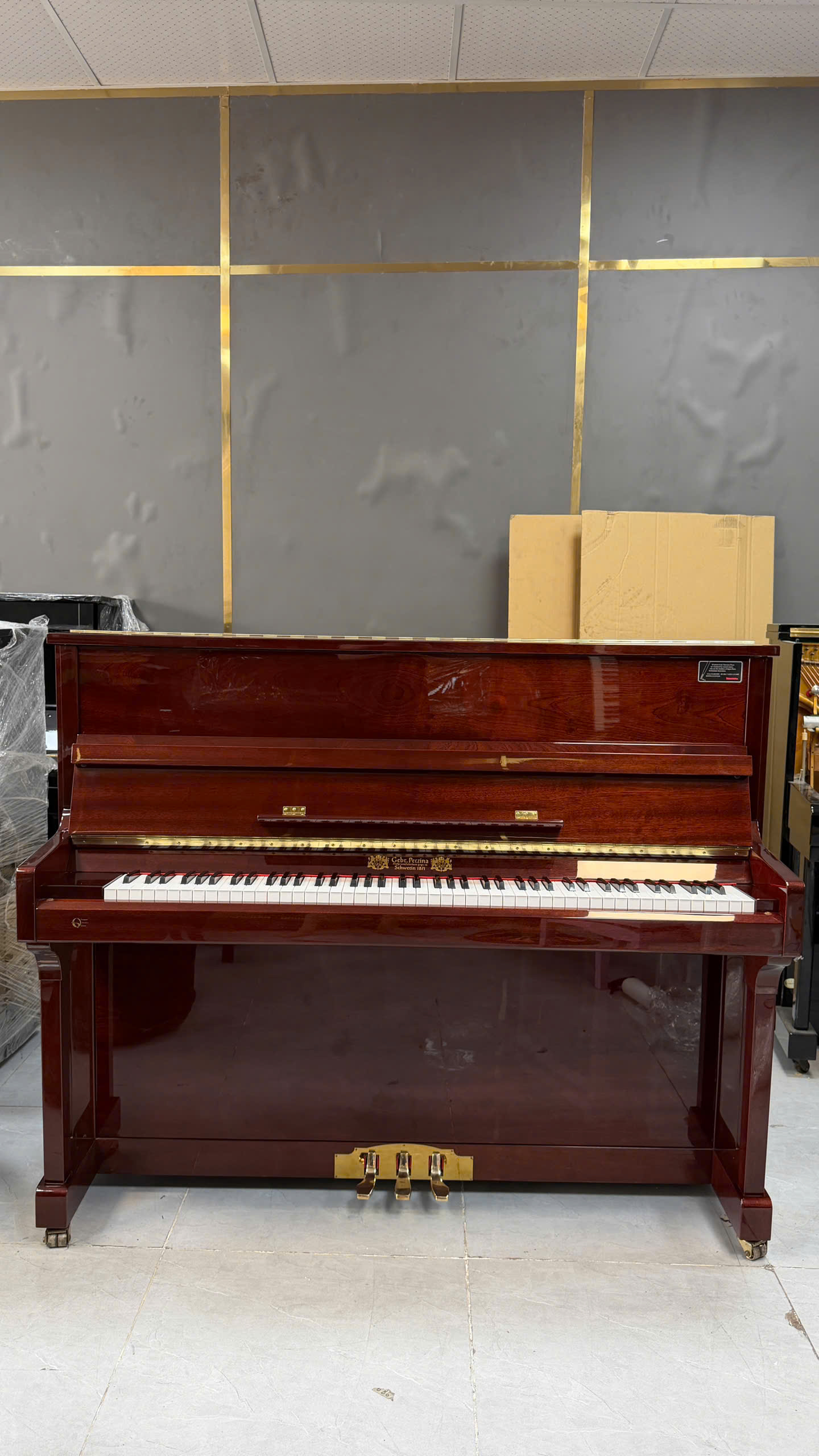 Piano Gebr.Perzina - GP122